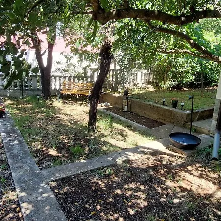 Vikendica Blue Ll 30 Steps From The Krusevo (Zadar)