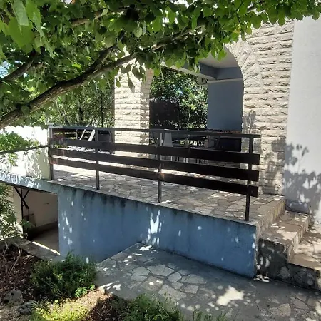Vikendica Blue Ll 30 Steps From The